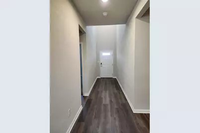 120 Greenspire Lane, Hutto, TX 78634 - Photo 8