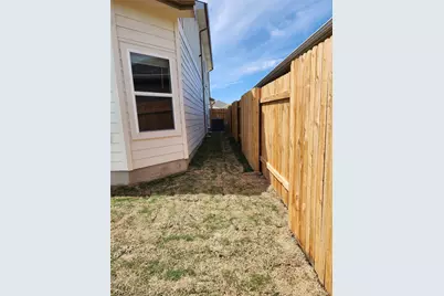 120 Greenspire Lane, Hutto, TX 78634 - Photo 22