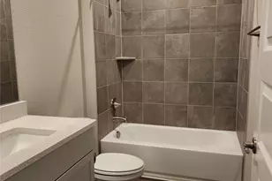 120 Greenspire Ln, Hutto, TX 78634 - Photo 12