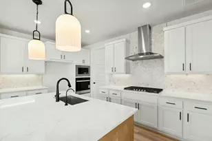 4725 Pleasant Pl, Round Rock, TX 78665 - Photo 10