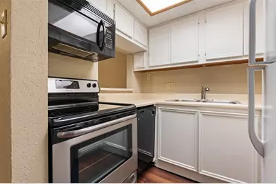 3506 Speedway Boulevard #103, Austin, TX 78705 - Photo 4