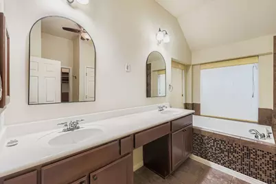 309 El Socorro Lane, Austin, TX 78732 - Photo 18