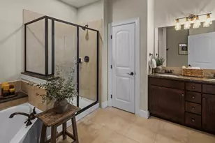 96 Island Dr, Horseshoe Bay, TX 78657 - Photo 12