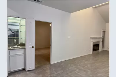 8006 Raintree Place, Austin, TX 78759 - Photo 16