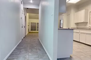 8006 Raintree Pl, Austin, TX 78759 - Photo 6