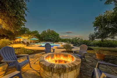 813 Moonlight Bay Drive, Spicewood, TX 78669 - Photo 16