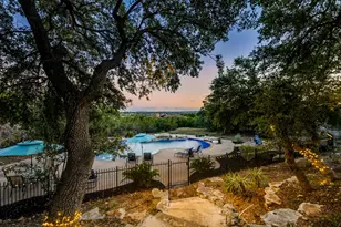 813 Moonlight Bay Dr, Spicewood, TX 78669 - Photo 12