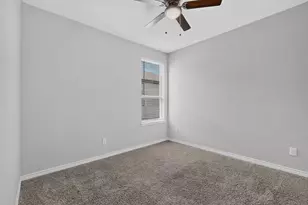 104 Batjac Aly, Jarrell, TX 76537 - Photo 14