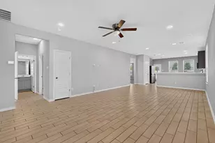 104 Batjac Aly, Jarrell, TX 76537 - Photo 4