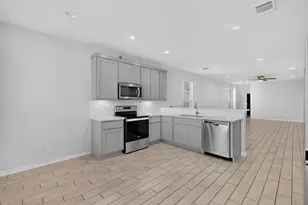 104 Batjac Aly, Jarrell, TX 76537 - Photo 8