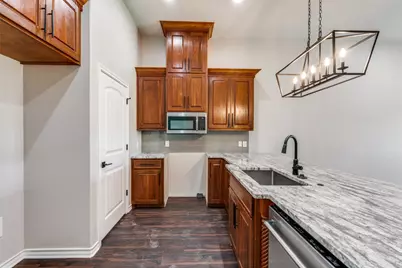 301 Navarro Way #29B, Seguin, TX 78155 - Photo 2
