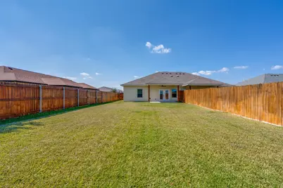 301 Navarro Way #29B, Seguin, TX 78155 - Photo 22