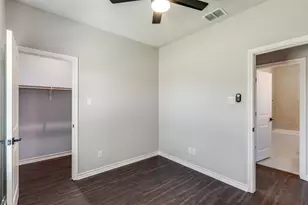 301 Navarro Wy, Seguin, TX 78155 - Photo 16