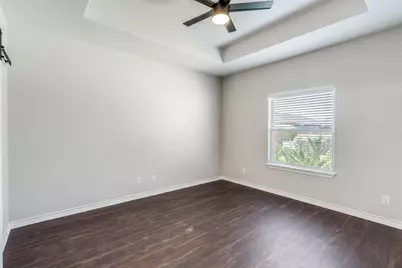 301 Navarro Way #29B, Seguin, TX 78155 - Photo 8