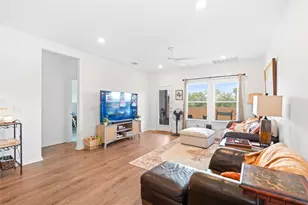 143 Santa Rosa Ln, Buda, TX 78610 - Photo 12