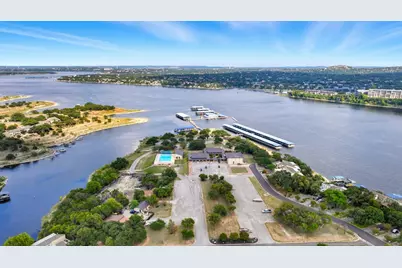 18900 Nicklaus Drive, Lago Vista, TX 78645 - Photo 38