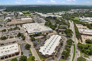 7685 Northcross Dr, Austin, TX 78757 - Photo 36