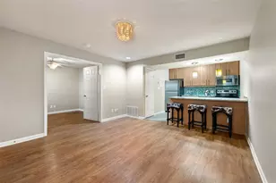 7685 Northcross Dr, Austin, TX 78757 - Photo 10