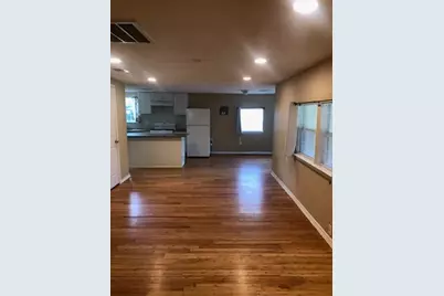 1604 Wilson Street, Bastrop, TX 78602 - Photo 6