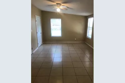 1604 Wilson Street, Bastrop, TX 78602 - Photo 6
