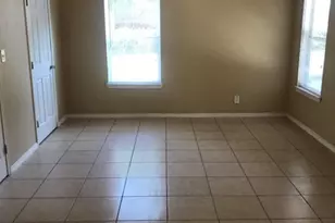 1604 Wilson St, Bastrop, TX 78602 - Photo 6