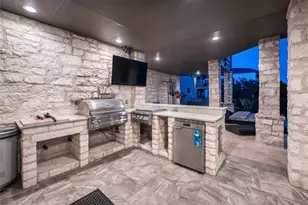 12925 Luna Montana Way S, Austin, TX 78732 - Photo 14