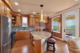 12925 Luna Montana Way S, Austin, TX 78732 - Photo 32