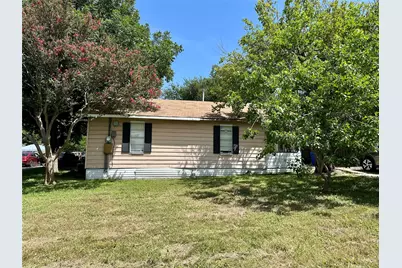 209 Old Thorndale Road, Taylor, TX 76574 - Photo 1