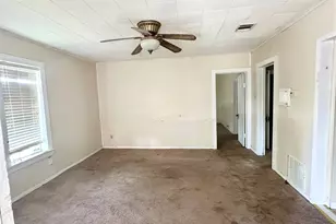 209 Old Thorndale Rd, Taylor, TX 76574 - Photo 6