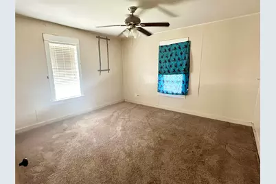 209 Old Thorndale Road, Taylor, TX 76574 - Photo 10