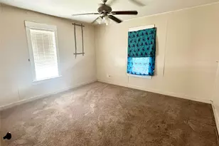 209 Old Thorndale Rd, Taylor, TX 76574 - Photo 10