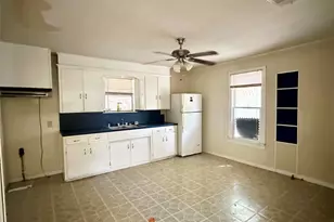 209 Old Thorndale Rd, Taylor, TX 76574 - Photo 8