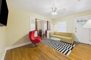 5204 Duval St, Austin, TX 78751 - Photo 4