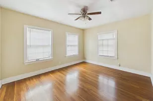 5204 Duval St, Austin, TX 78751 - Photo 10