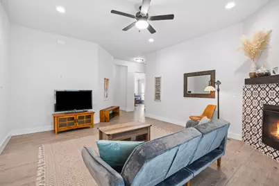 532 Elm Green Street, Hutto, TX 78634 - Photo 8