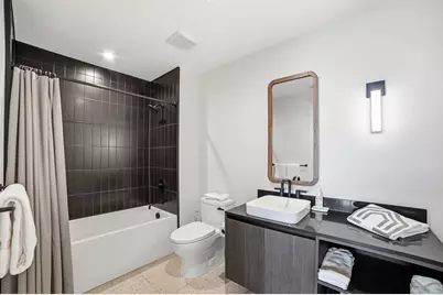48 East Avenue #1301, Austin, TX 78701 - Photo 20