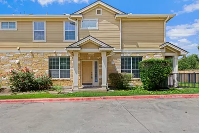 16100 S Great Oaks Drive #1302, Round Rock, TX 78681 - Photo 2