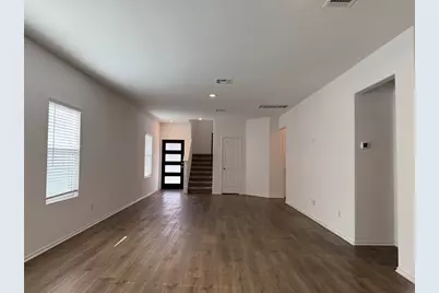 404 Milliner Loop, Hutto, TX 78634 - Photo 10