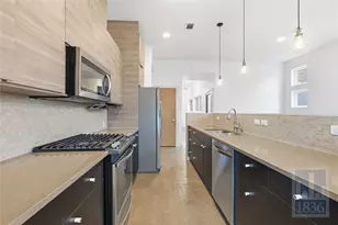 1520 Parker Ln, Austin, TX 78741 - Photo 4