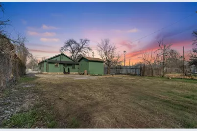 2703 E Cesar Chavez Street, Austin, TX 78702 - Photo 26