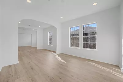 2703 E Cesar Chavez Street, Austin, TX 78702 - Photo 8