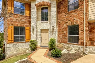 13017 Appaloosa Chase Dr, Austin, TX 78732 - Photo 2