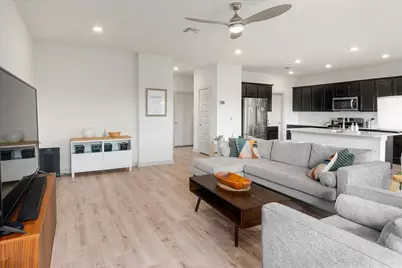 2109 Ettalee Court, Austin, TX 78754 - Photo 4