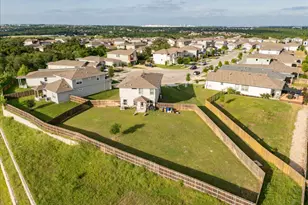 2109 Ettalee Ct, Austin, TX 78754 - Photo 16