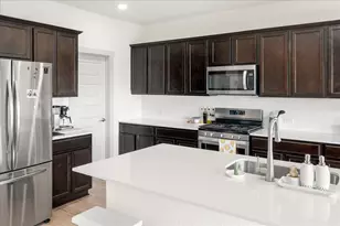 2109 Ettalee Ct, Austin, TX 78754 - Photo 12