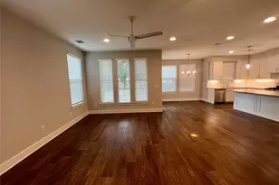 6515 Davis Ln, Austin, TX 78749 - Photo 2
