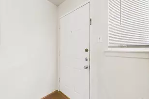 803 W 28th St, Austin, TX 78705 - Photo 22
