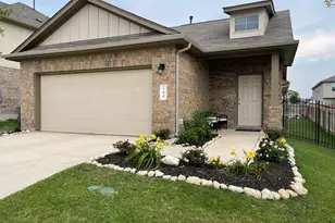 160 Earl Keen St, Leander, TX 78641 - Photo 2