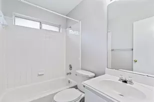 604 Maplecreek Dr, Leander, TX 78641 - Photo 20