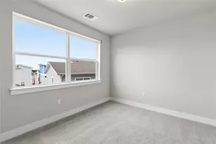 2024 Sager Dr, Austin, TX 78741 - Photo 10